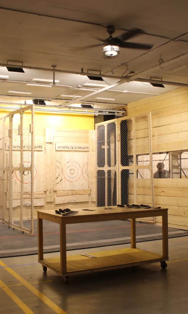 Activités et espaces de Sports de Combats à Montréal. / Activities and spaces at Sports de Combats in Montréal.